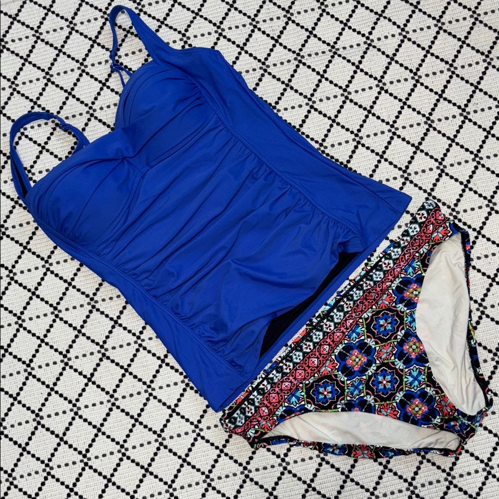 Pretty Mixed Brand Tankini (mixed sizes, see description)